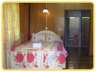Perhentian Island. Mama's Chalet. We offer you the chalets, rooms, and meals at the reasonable price.